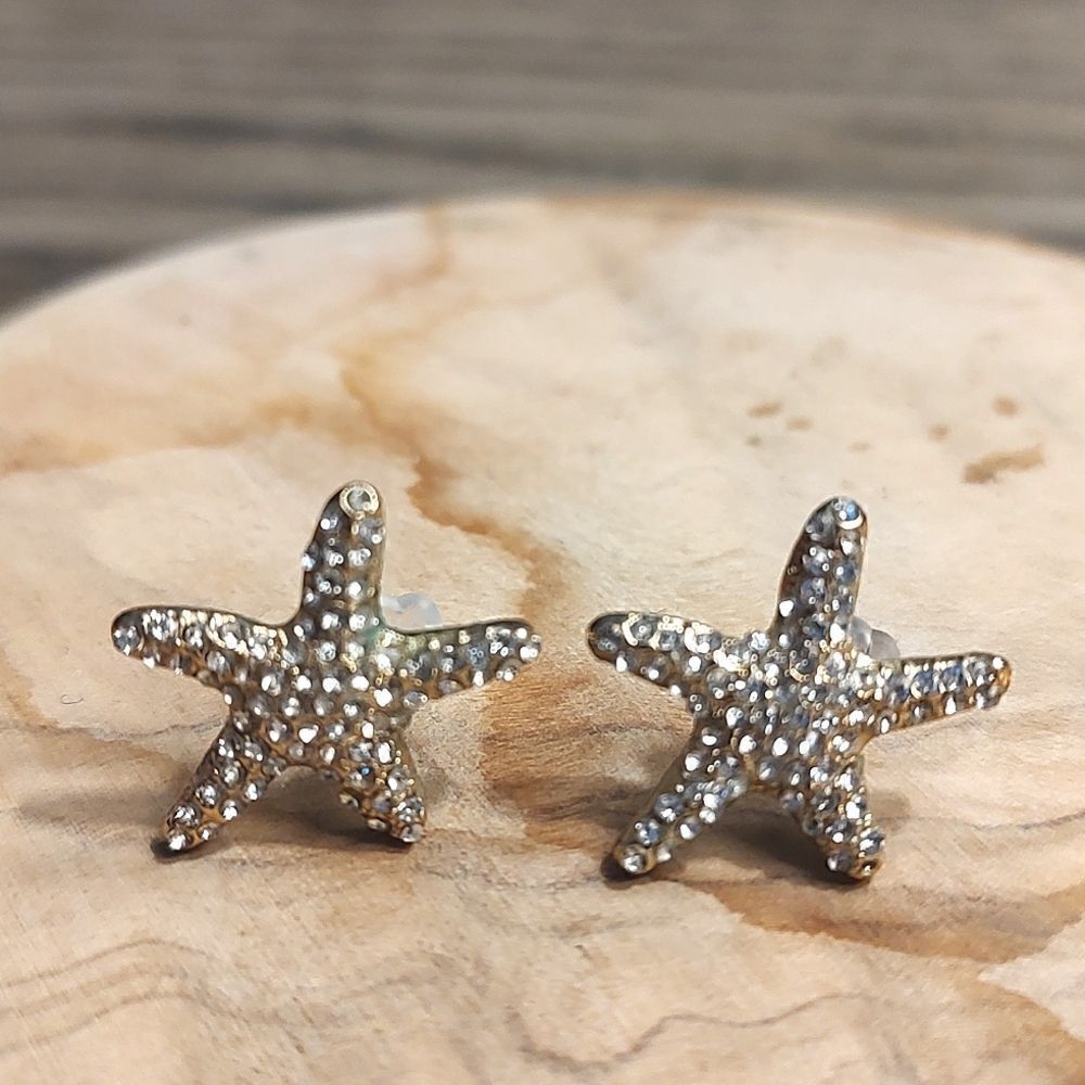 Gold Tone Rhinestone Sparkle Sea Star Pierced Earrings